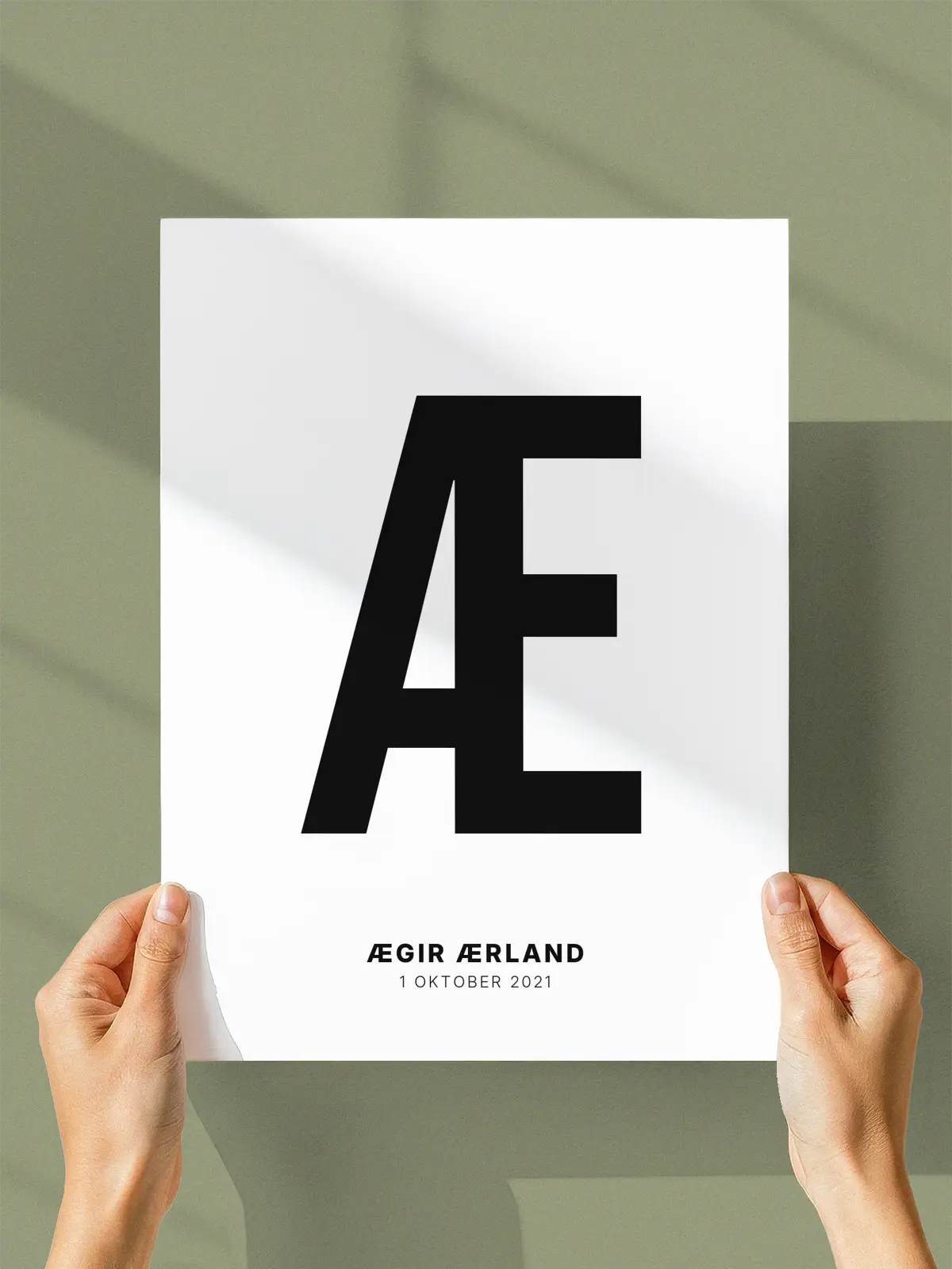 Æ – Personlig bokstavplakat med egen tekst