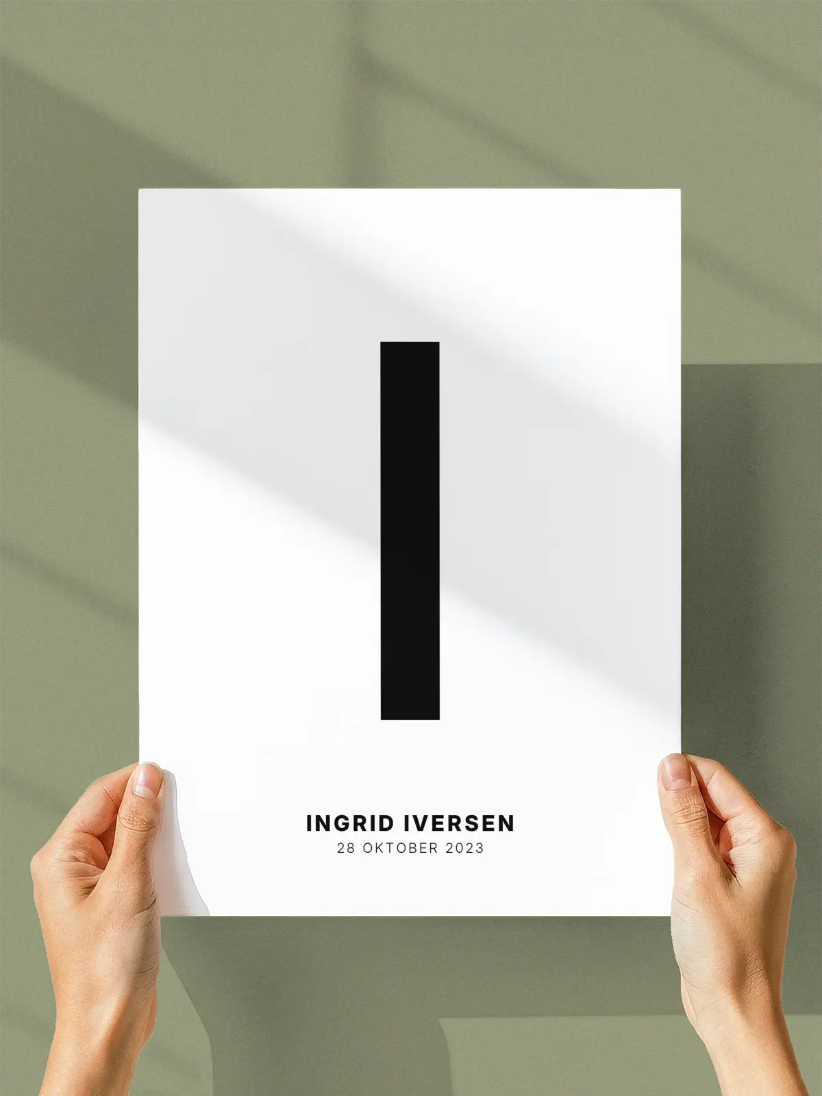 I – Personlig bokstavplakat med egen tekst