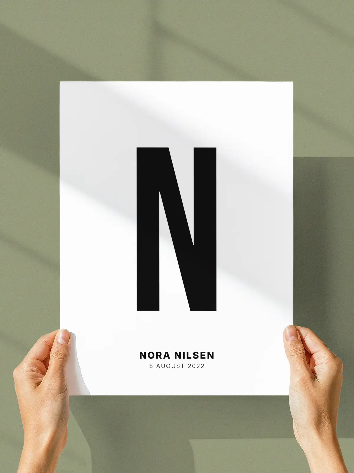 N – Personlig bokstavplakat med egen tekst