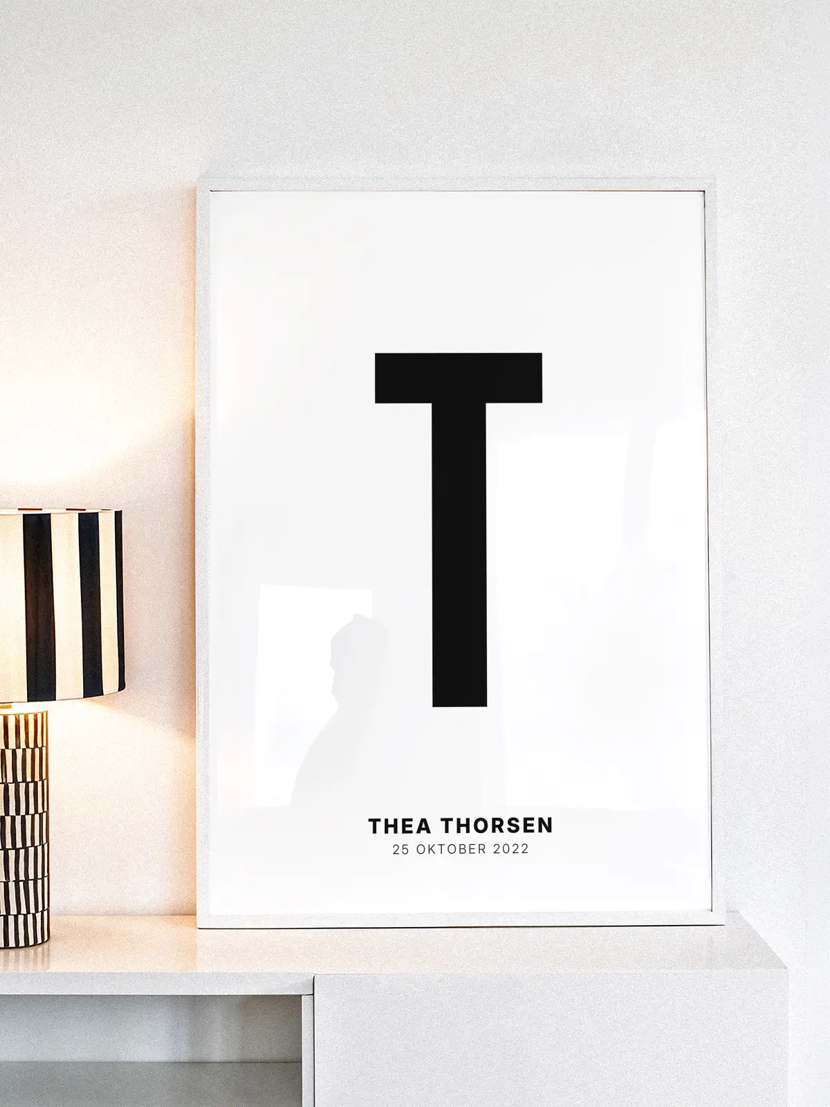T – Personlig bokstavplakat med egen tekst