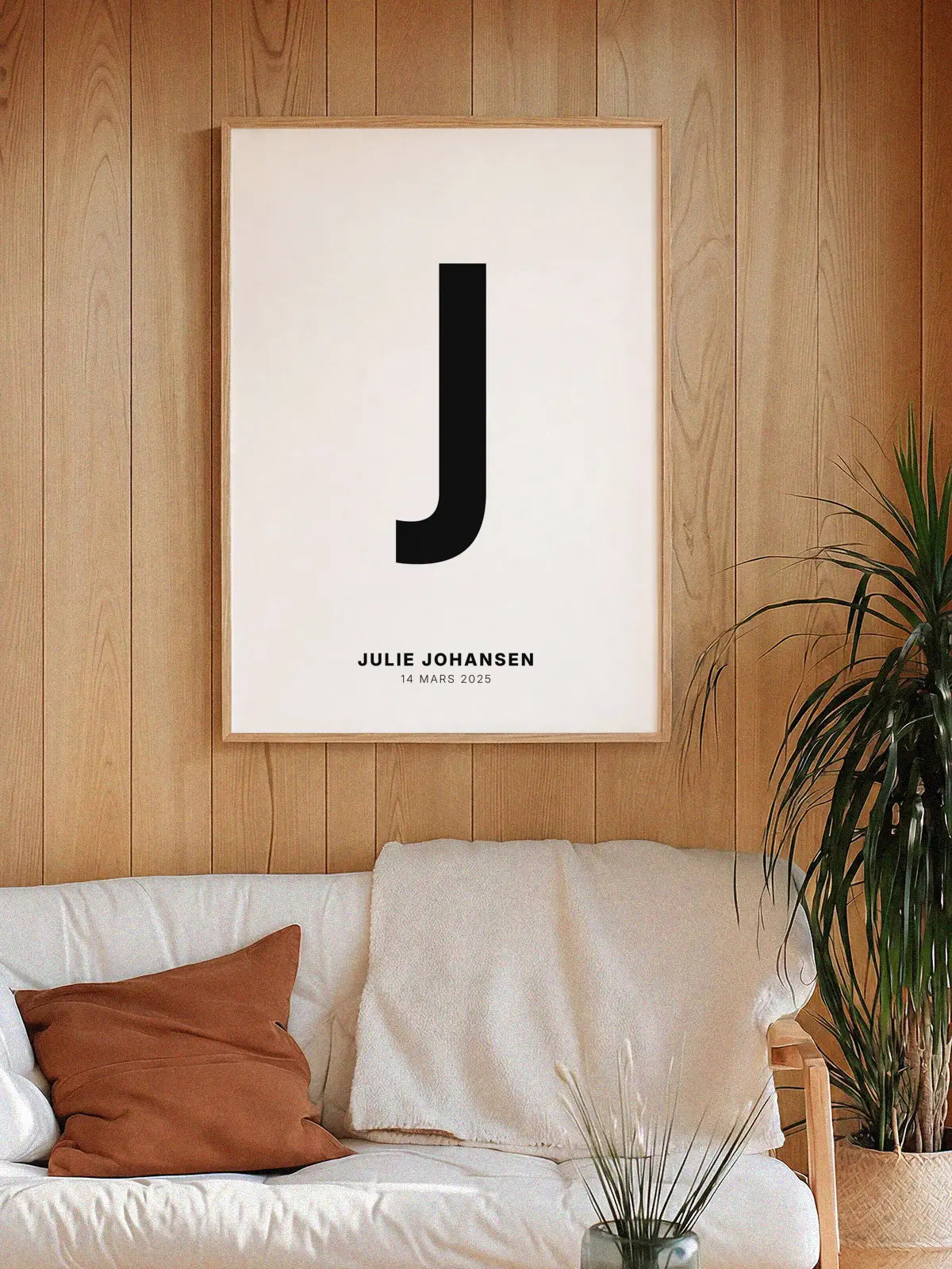 J – Personlig bokstavplakat med egen tekst